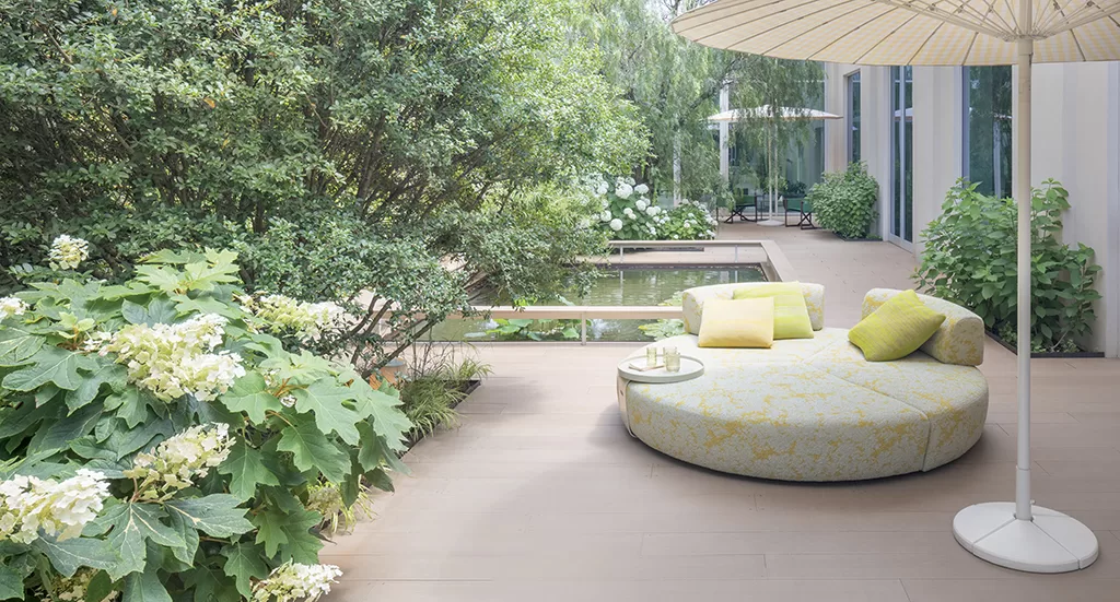 Paola Lenti modern luxury outdoor furniture available at Scott Cooner